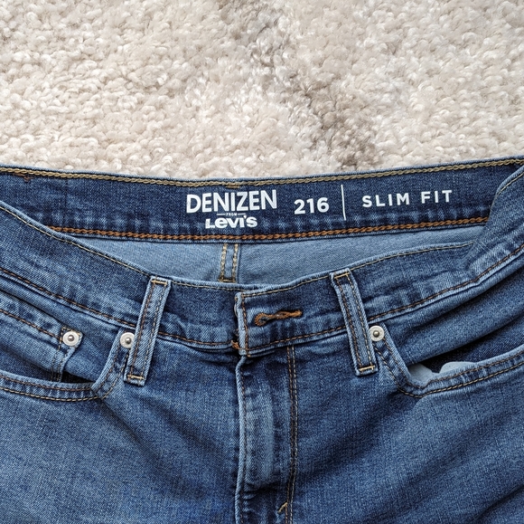 Denizen from Levi's Medium Wash Slim Jeans W32 L34 - Picture 3 of 7